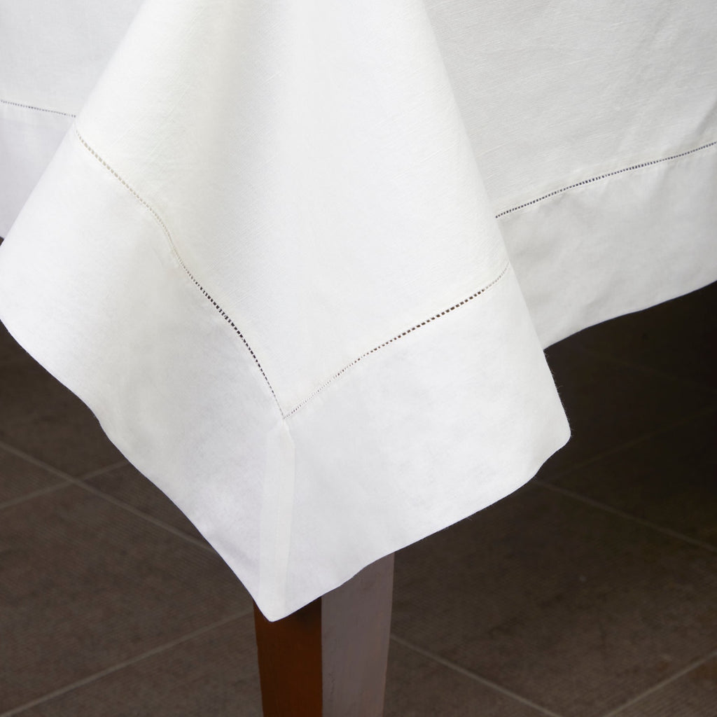 Lino Table Cloth