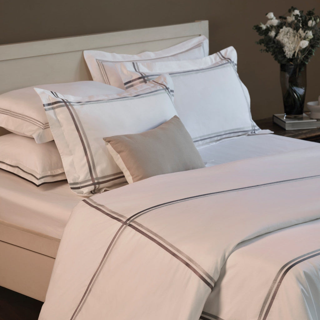Criss Cross Bed Set