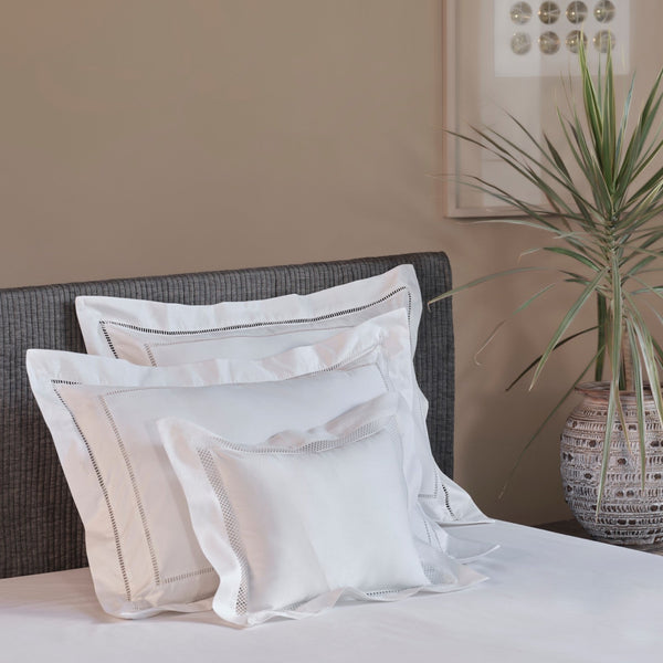 Bow Lace Bed Set